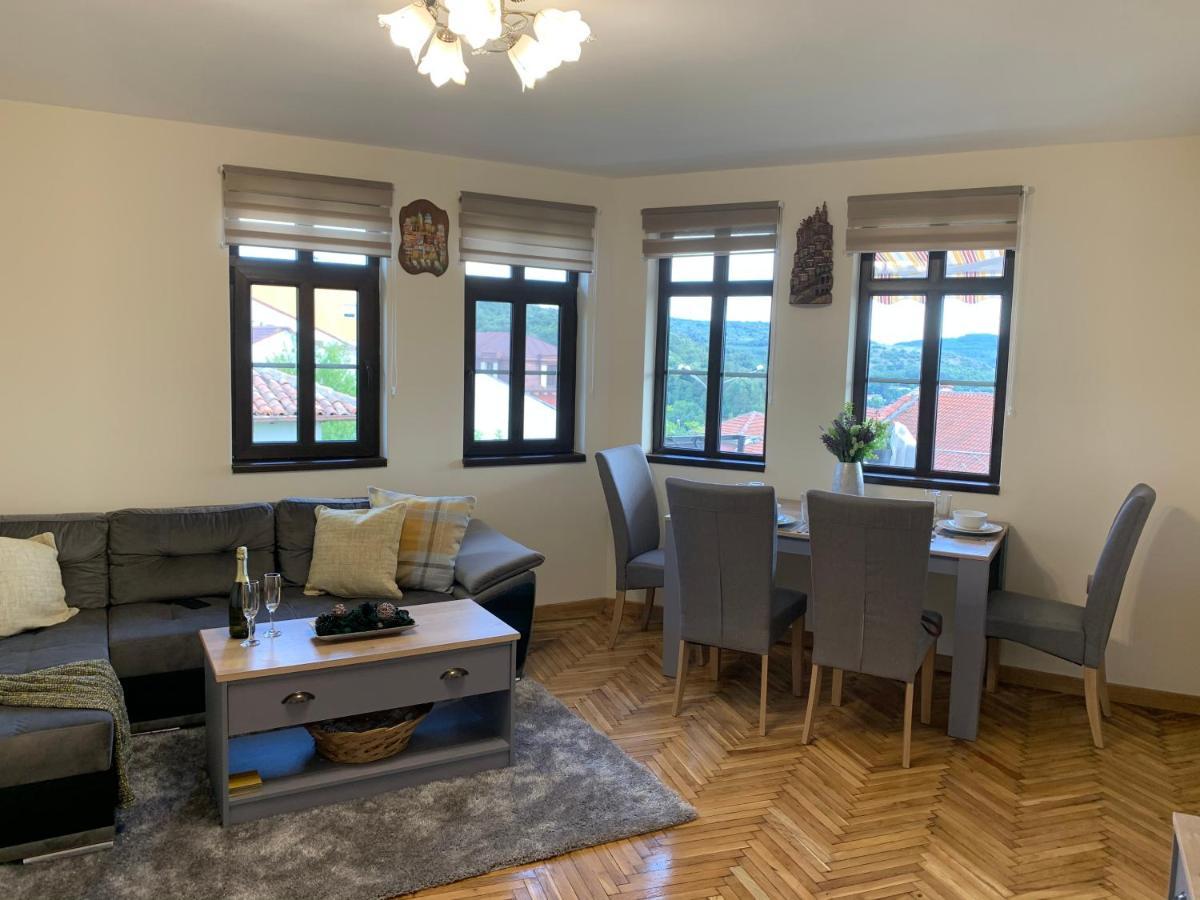וליקו טורנובו Apartment Zdravets, In The Heart Of The Old City מראה חיצוני תמונה
